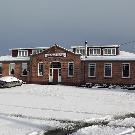Mossburn Railway Hotel Exterior foto